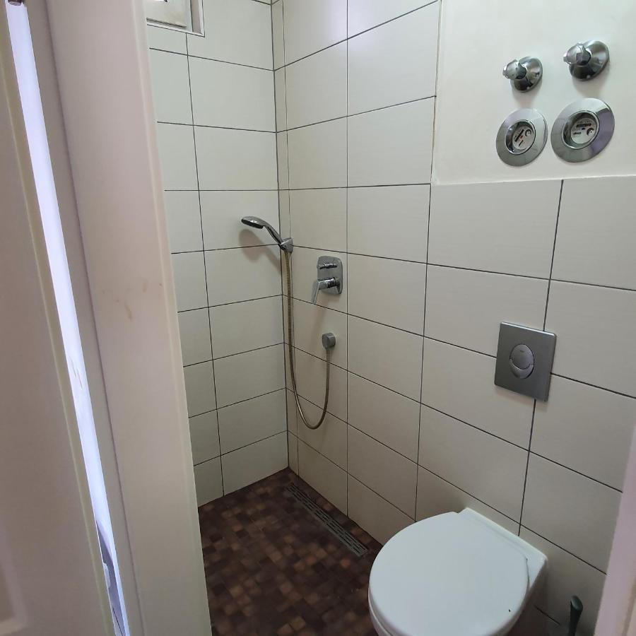 Pension Bad Soden / Apartment And Rooms Bad Soden am Taunus Exterior photo
