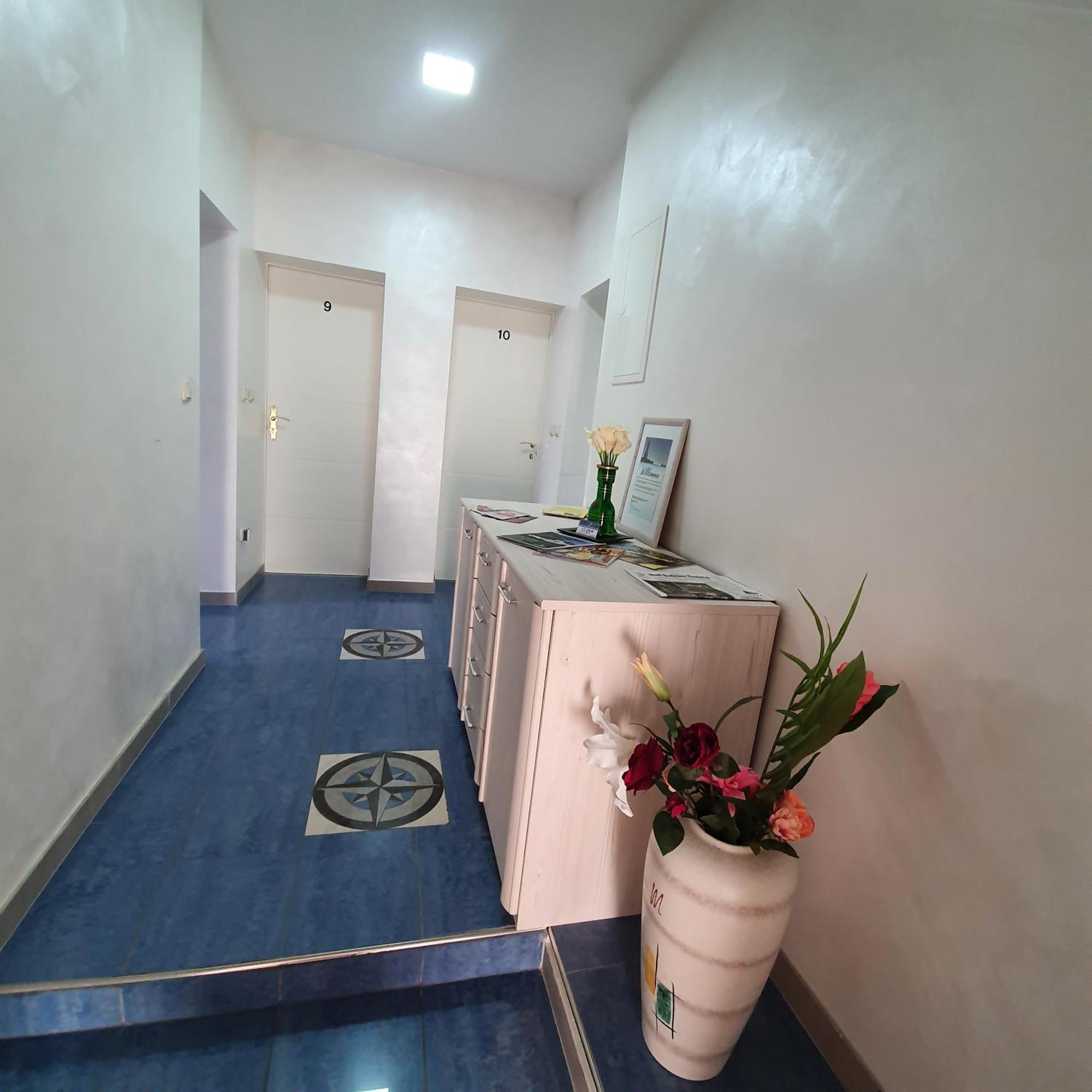 Pension Bad Soden / Apartment And Rooms Bad Soden am Taunus Exterior photo